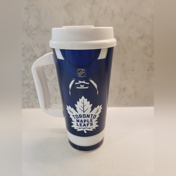 Brand new 2019 Tim Hortons Toronto Maple Leafs Plastic travel mug - Picture 1 of 5